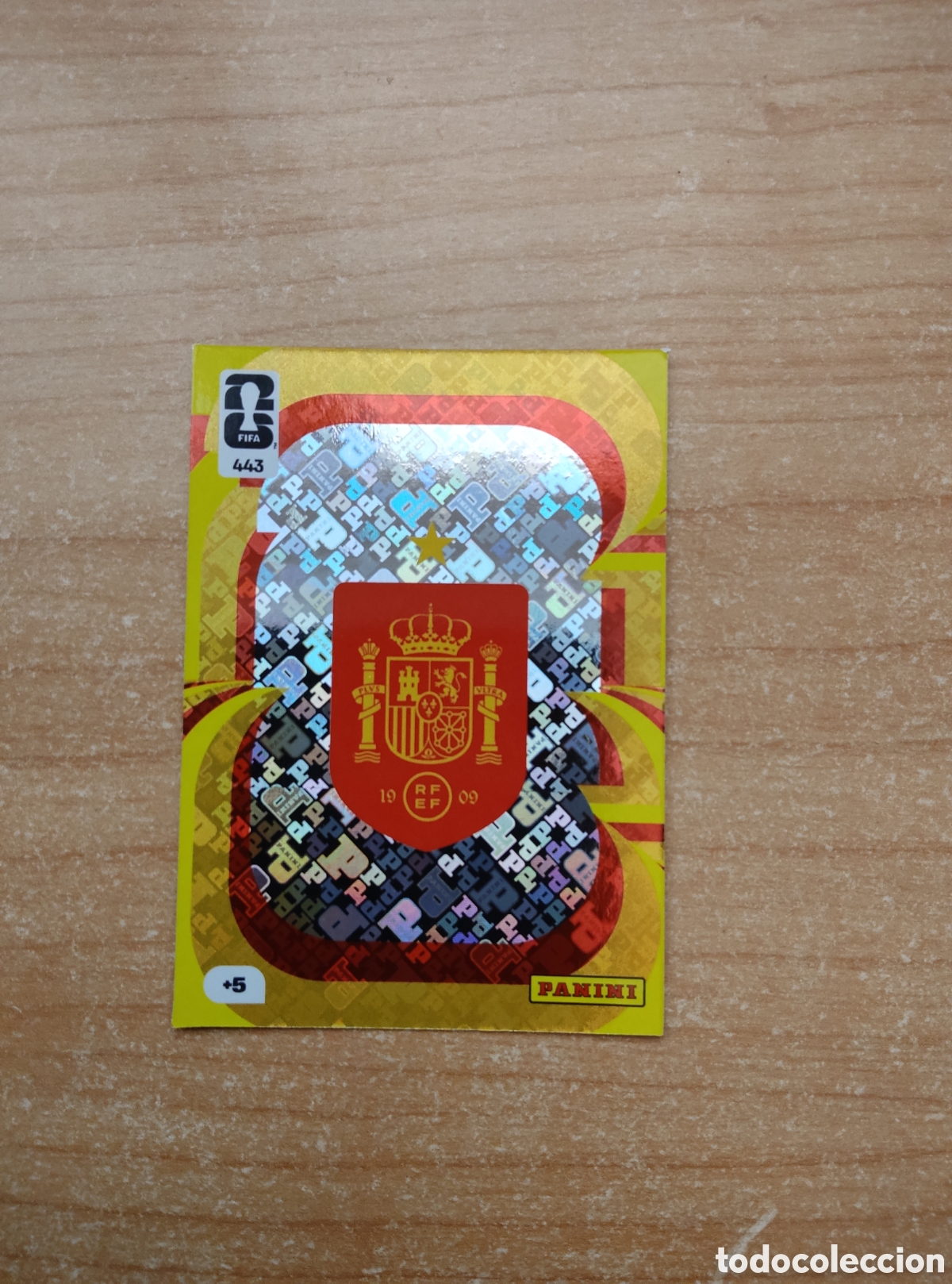 Cromos de f&uacute;tbol: 443 ESCUDO ESPA&Ntilde;A ADRENALYN XL MUNDIAL 2026