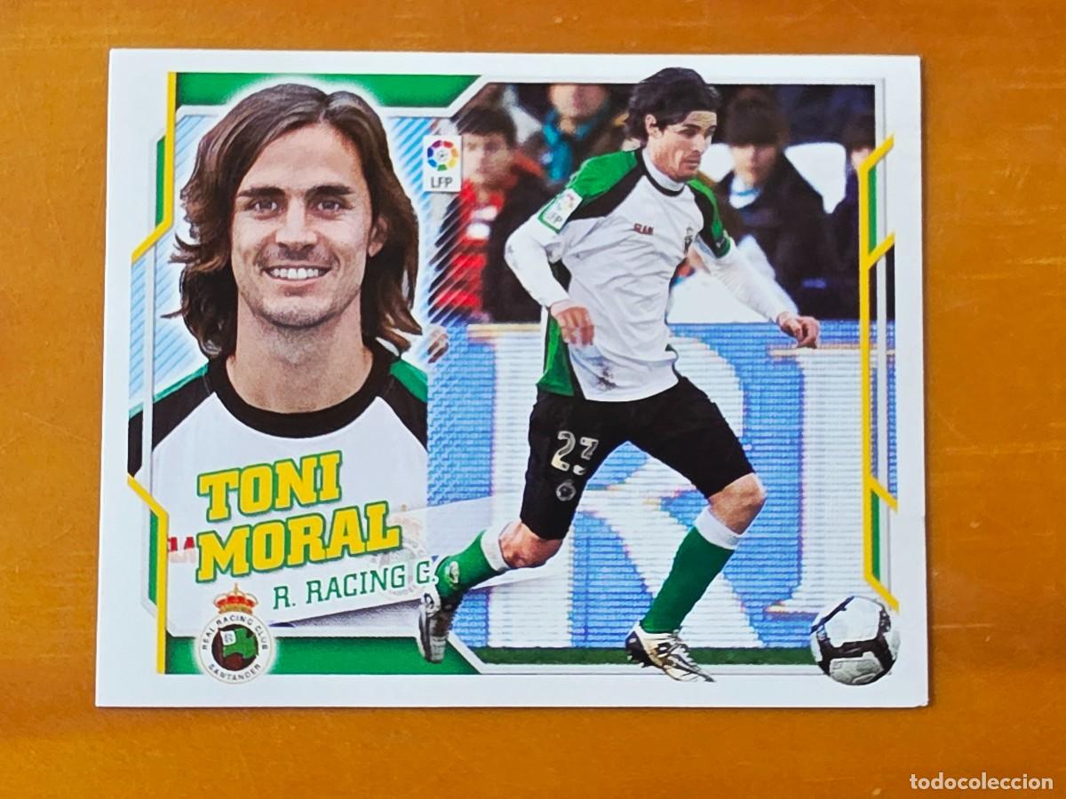 Football Stickers: 12 A Toni Moral, Baja, Racing de Santander, Panini Ediciones Liga Este 2010 2011 10 11