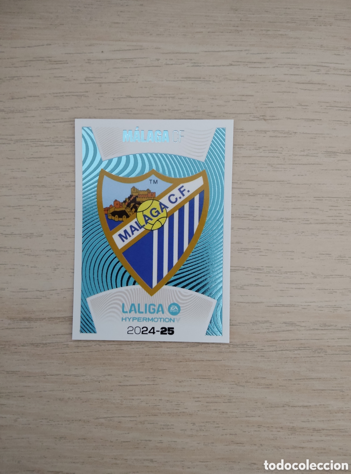 Cromos de f&uacute;tbol: 16 ESCUDO MALAGA LIGA ESTE 2024 2025