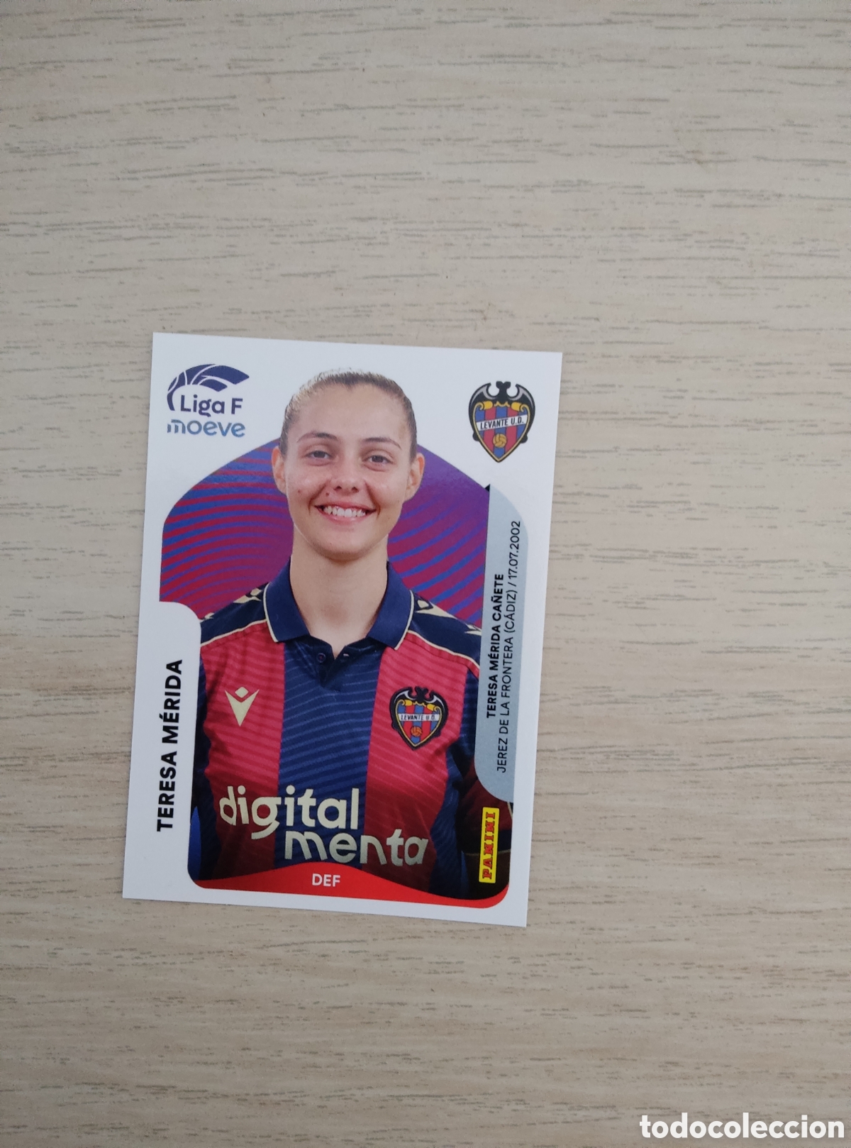Fu&szlig;ball-Sticker: 230 TERESA MERIDA LEVANTE LIGA F 2025 2026
