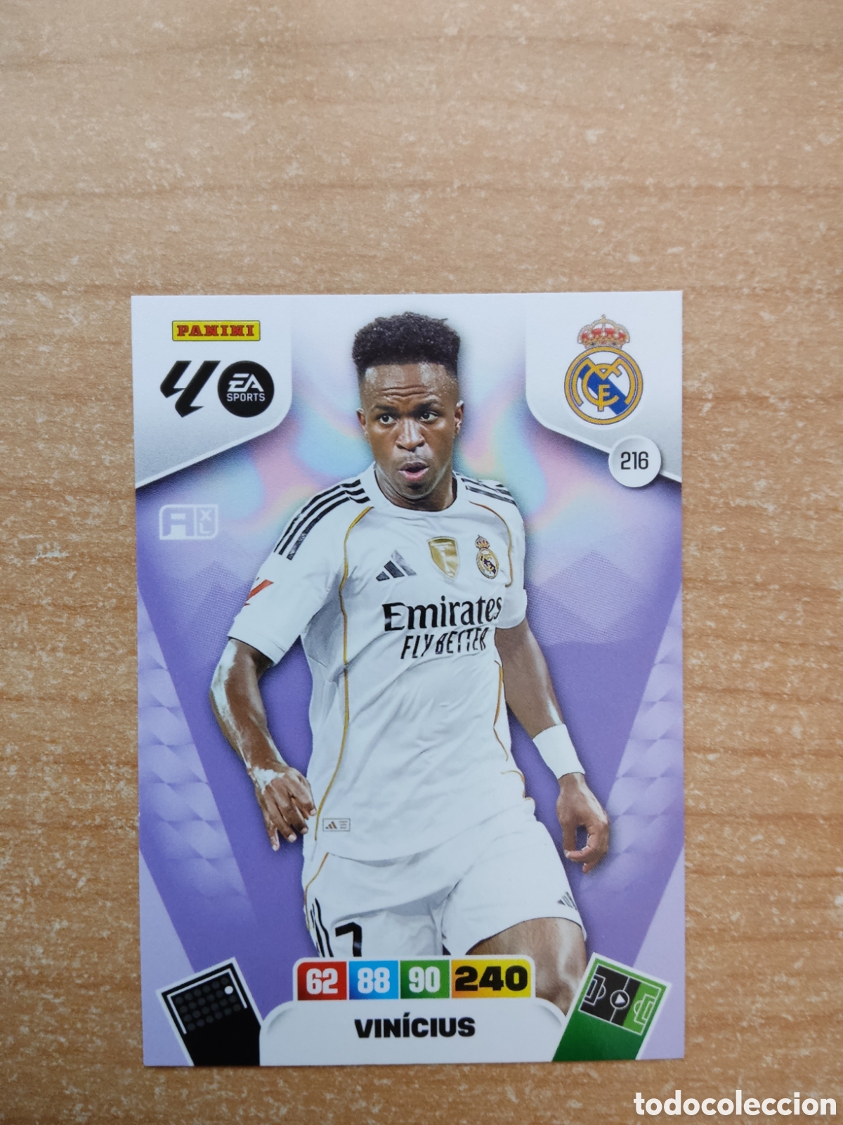 Cromos de f&uacute;tbol: 216 VINICIUS REAL MADRID ADRENALYN XL LIGA 2025 2026