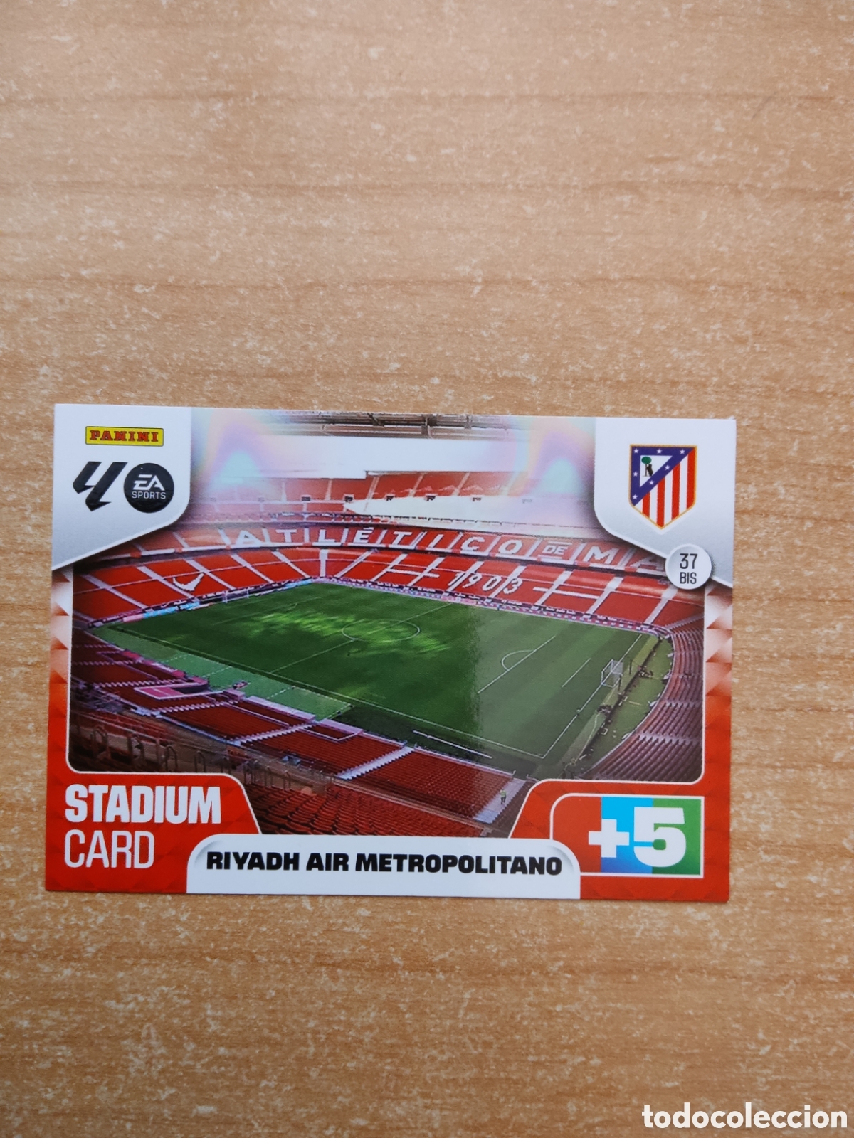 Fu&szlig;ball-Sticker: 37 BIS RIYADH AIR METROPOLITANO ATLETICO MADRID ADRENALYN XL LIGA 2025 2026