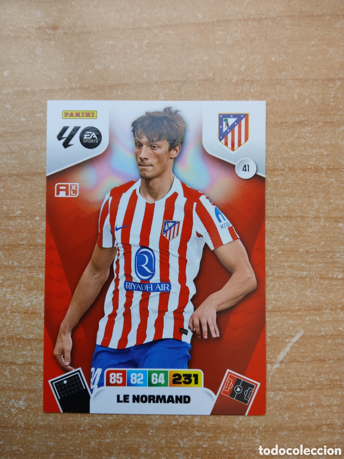 Football Stickers: 41 LE NORMAND ATLETICO MADRID ADRENALYN XL LIGA 2025 2026