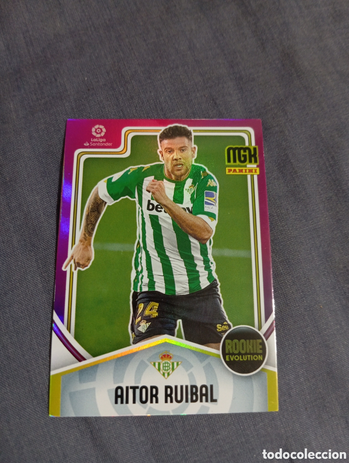 Cromos de f&uacute;tbol: Aitor Ruibal Betis ROOKIE EVOLUTION n&deg;379 / PANINI MEGACRACKS 2021/2022