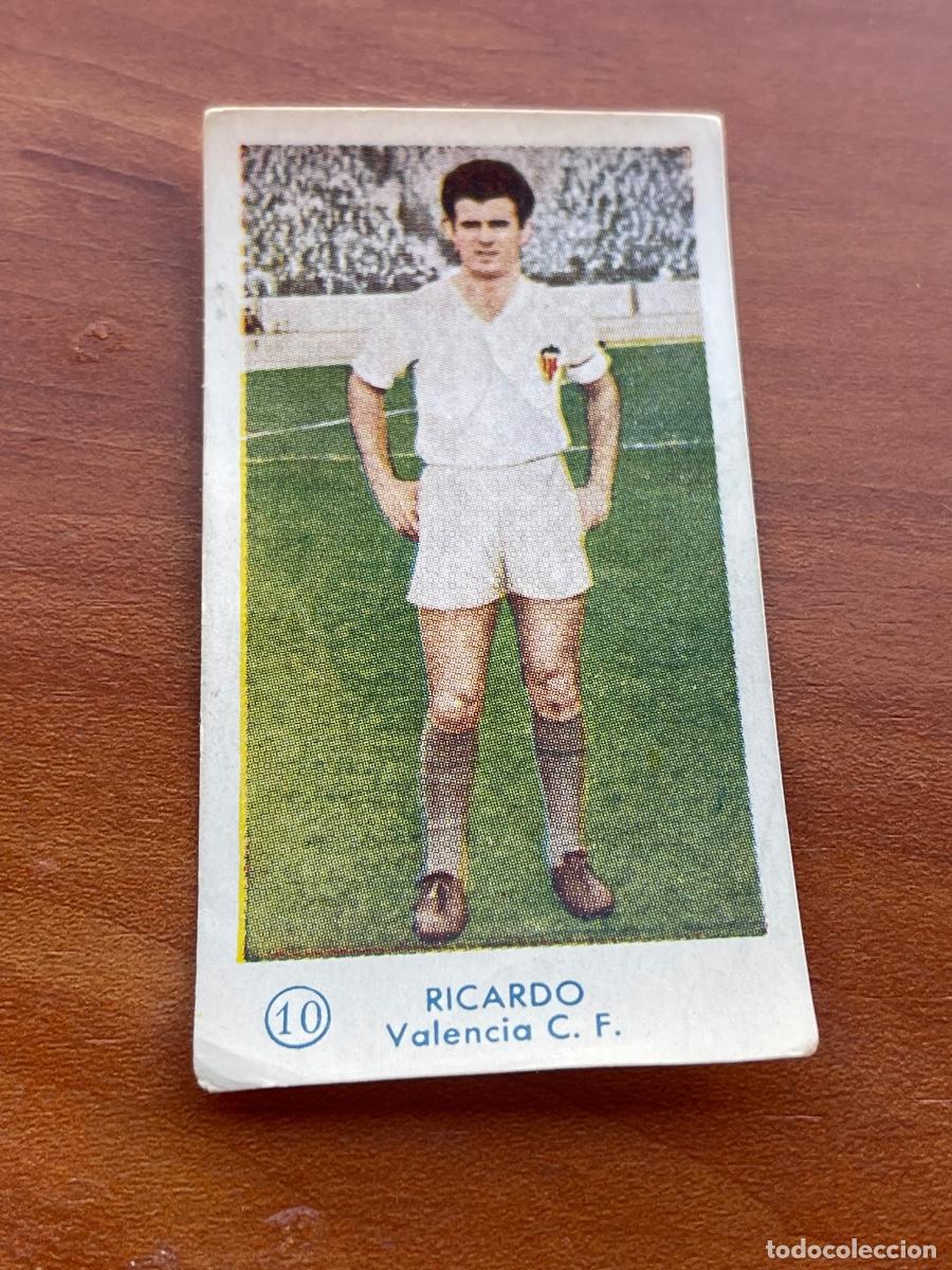 Fu&szlig;ball-Sticker: RICARDO 10 VALENCIA Gr&aacute;ficas Bachende liga 1957 1958 sin pegar
