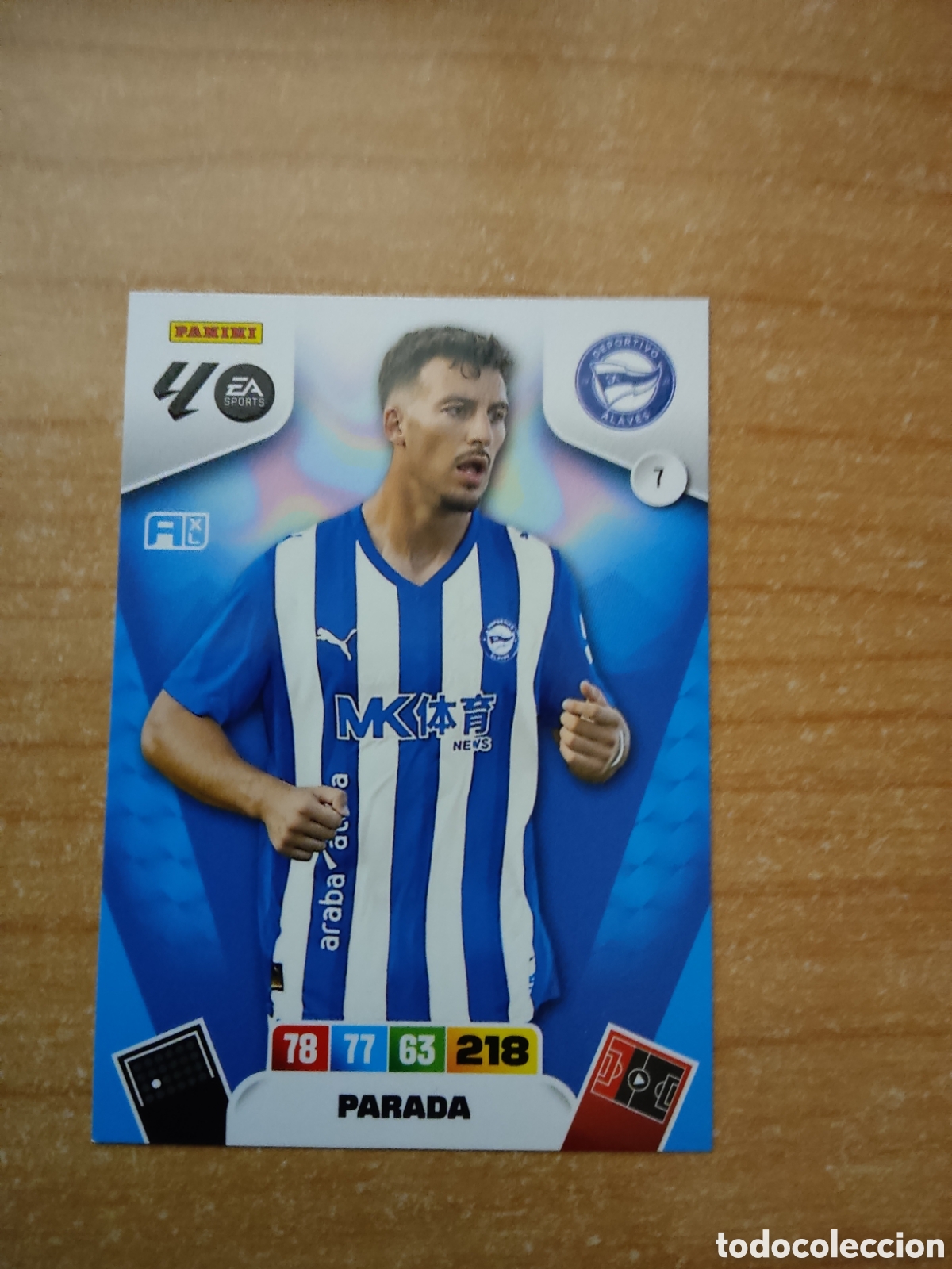 Football Stickers: 7 PARADA ALAVES ADRENALYN XL LIGA 2025 2026