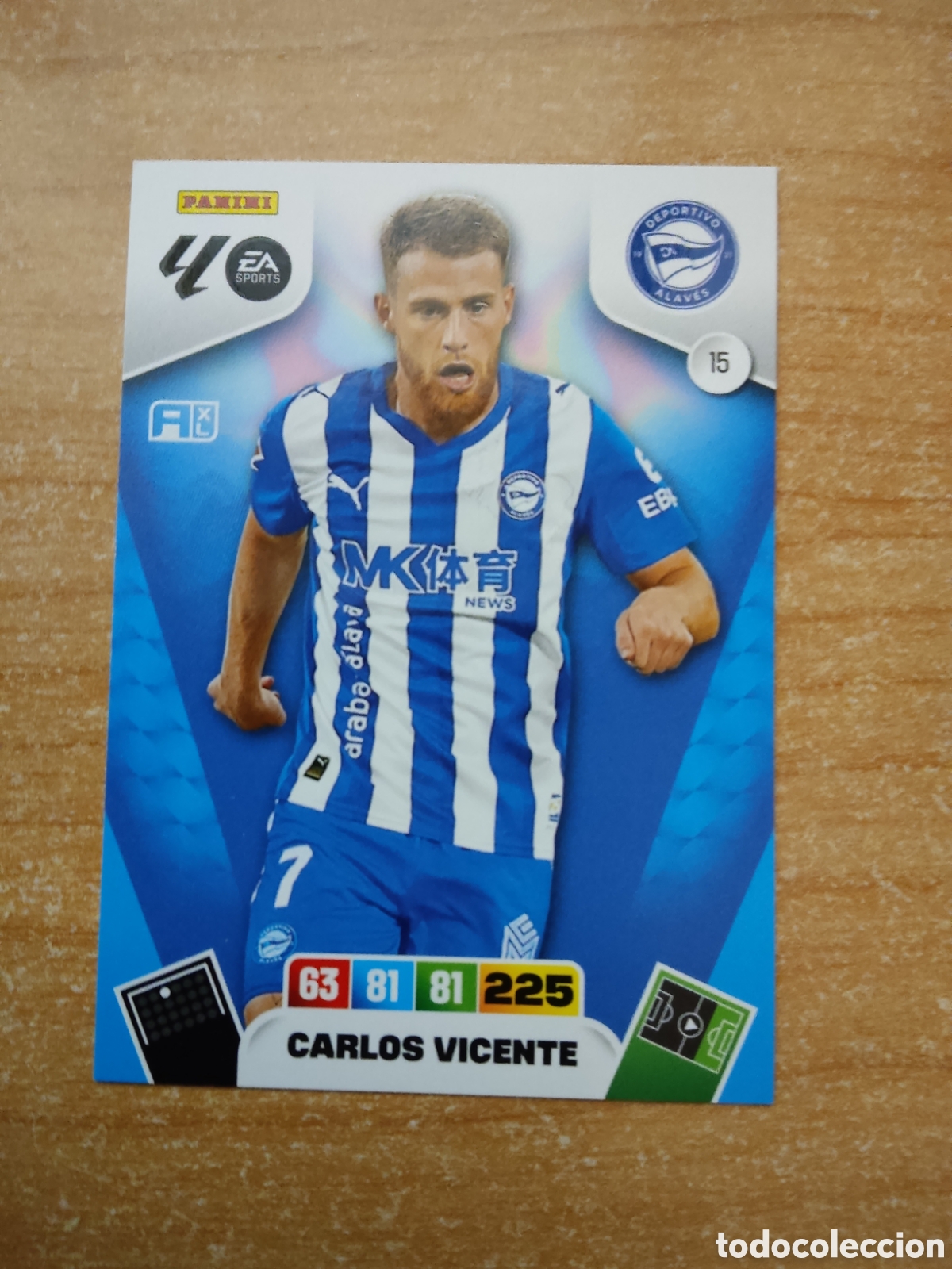 Cromos de f&uacute;tbol: 15 CARLOS VICENTE ALAVES ADRENALYN XL LIGA 2025 2026