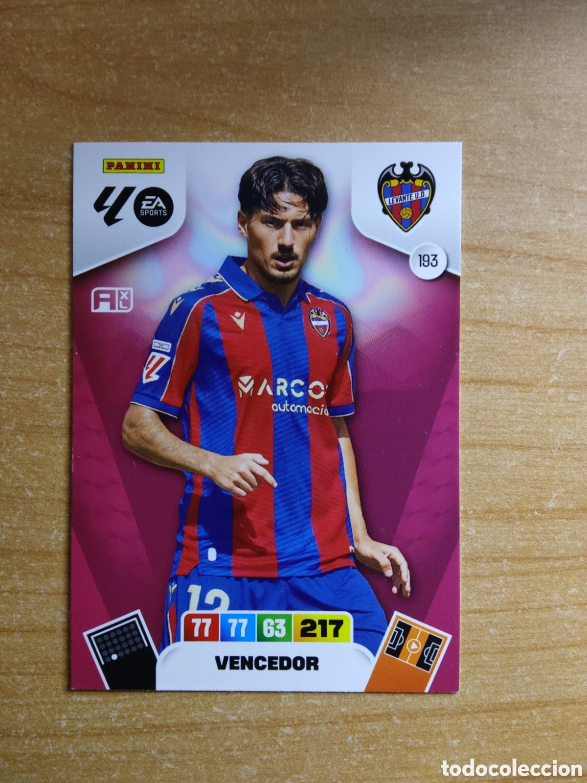 Cromos de f&uacute;tbol: 193 VENCEDOR LEVANTE ADRENALYN XL LIGA 2025 2026