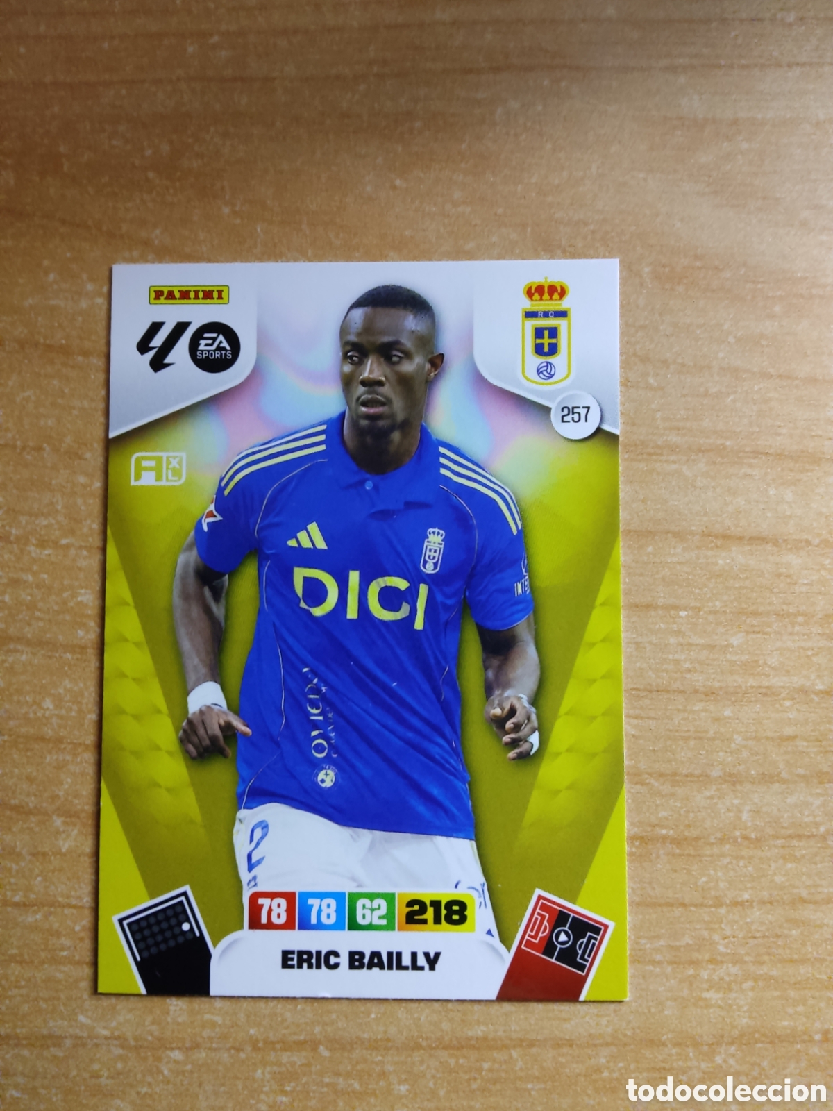 Cromos de f&uacute;tbol: 257 ERIC BAILLY REAL OVIEDO ADRENALYN XL LIGA 2025 2026