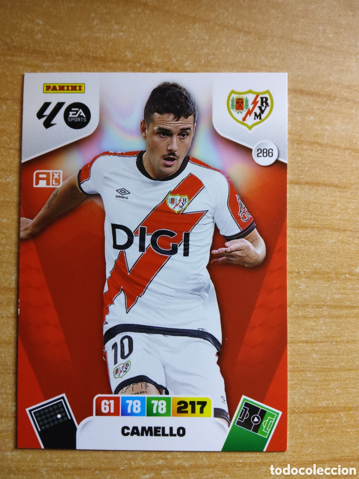 Cromos de f&uacute;tbol: 286 CAMELLO RAYO VALLECANO ADRENALYN XL LIGA 2025 2026