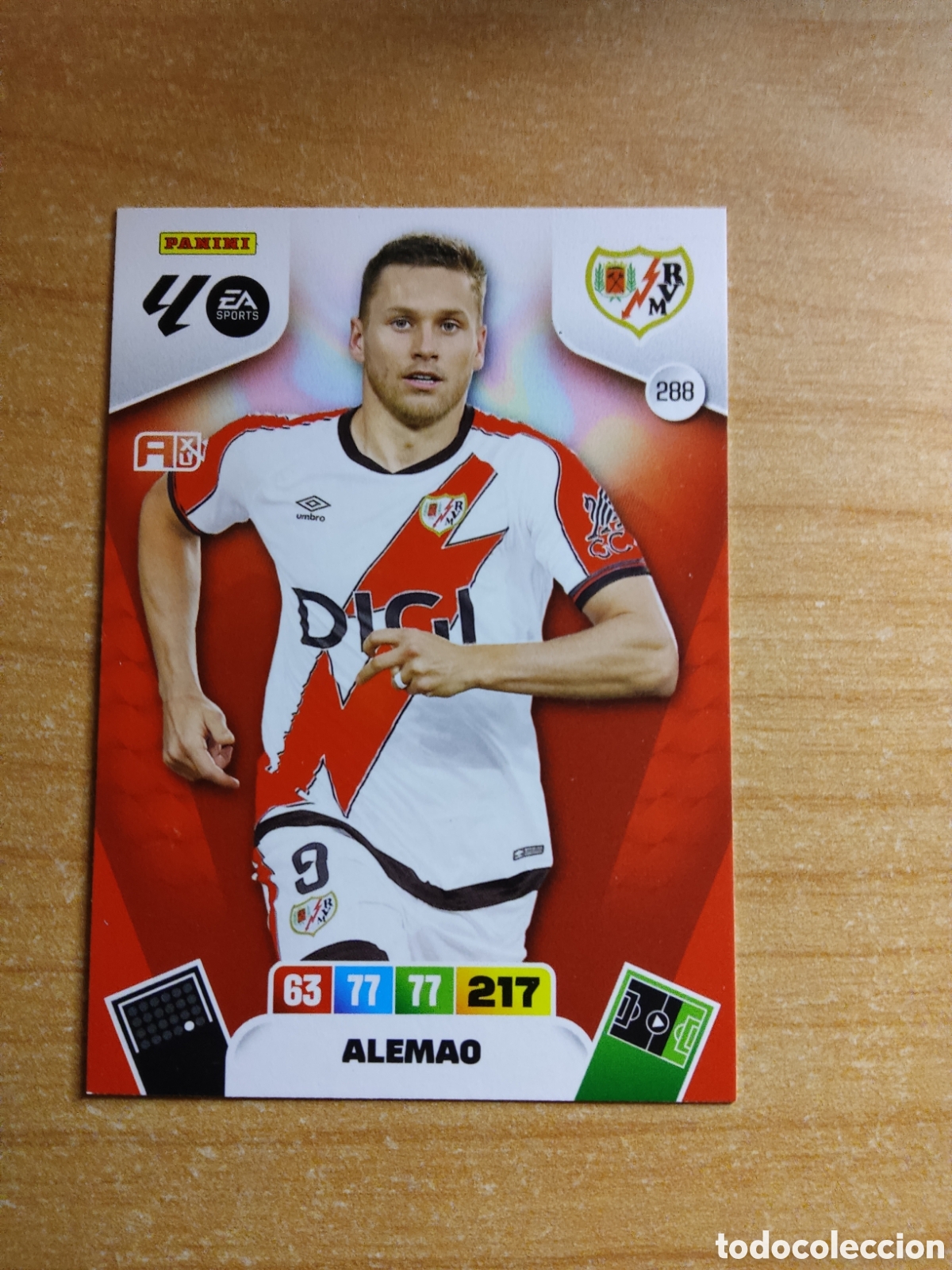 Fu&szlig;ball-Sticker: 288 ALEMAO RAYO VALLECANO ADRENALYN XL LIGA 2025 2026