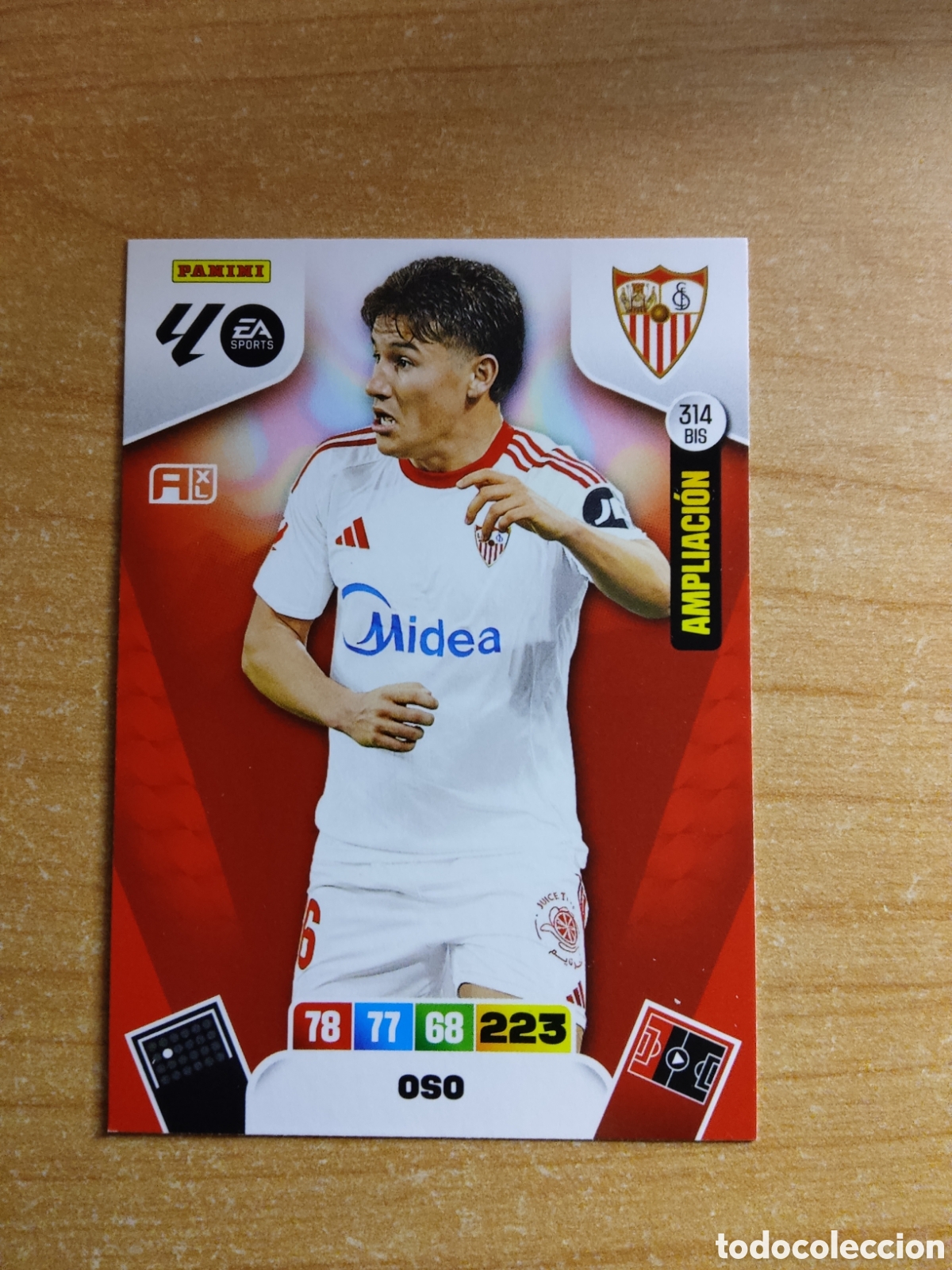 Fu&szlig;ball-Sticker: 314 BIS OSO SEVILLA AMPLIACION ADRENALYN XL LIGA 2025 2026