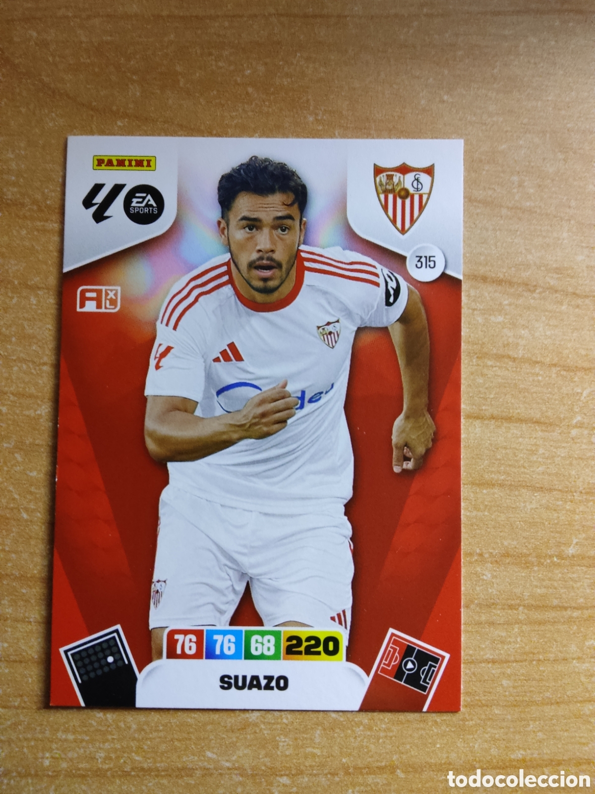 Fu&szlig;ball-Sticker: 315 SUAZO SEVILLA ADRENALYN XL LIGA 2025 2026