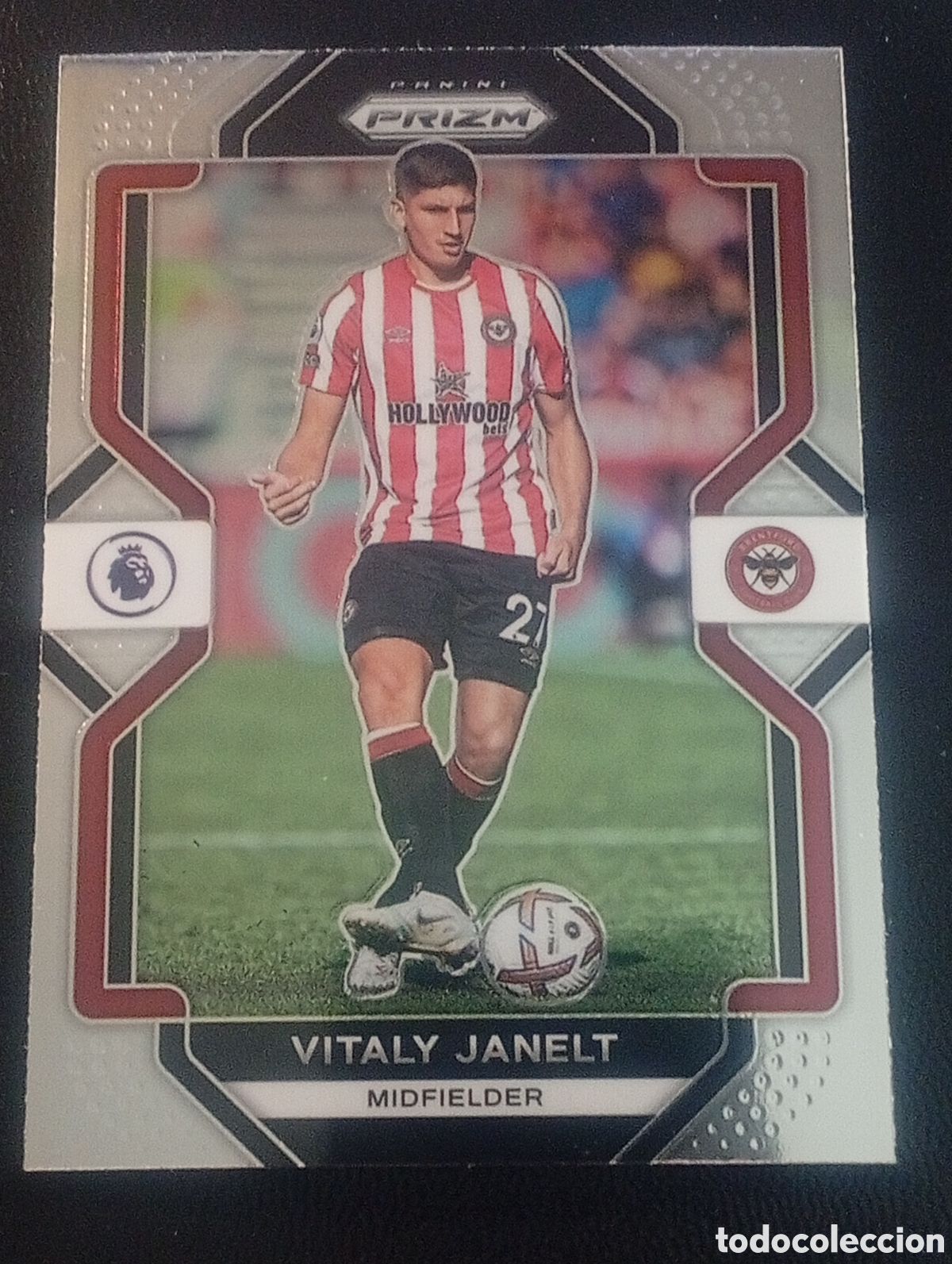 Cromos de f&uacute;tbol: 42 VITALY JANELT BRENTFORD PREMIER LEAGUE PANINI PRIZM 2022 2023 22 23 TOPPS CHROME MATCH ATTAX