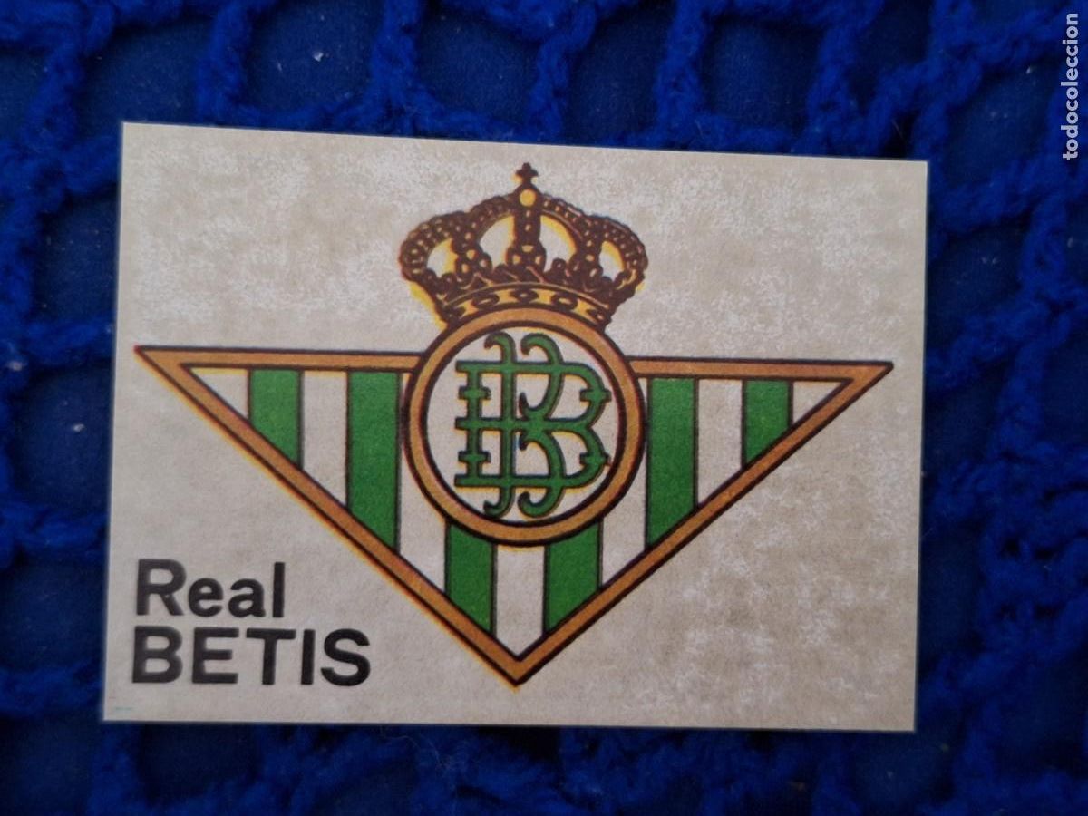 Cromos de f&uacute;tbol: D ALB FUTBOL PREMIO LIGA 83 84 MAGA escudo real betis versi&oacute;n blanco no plateado