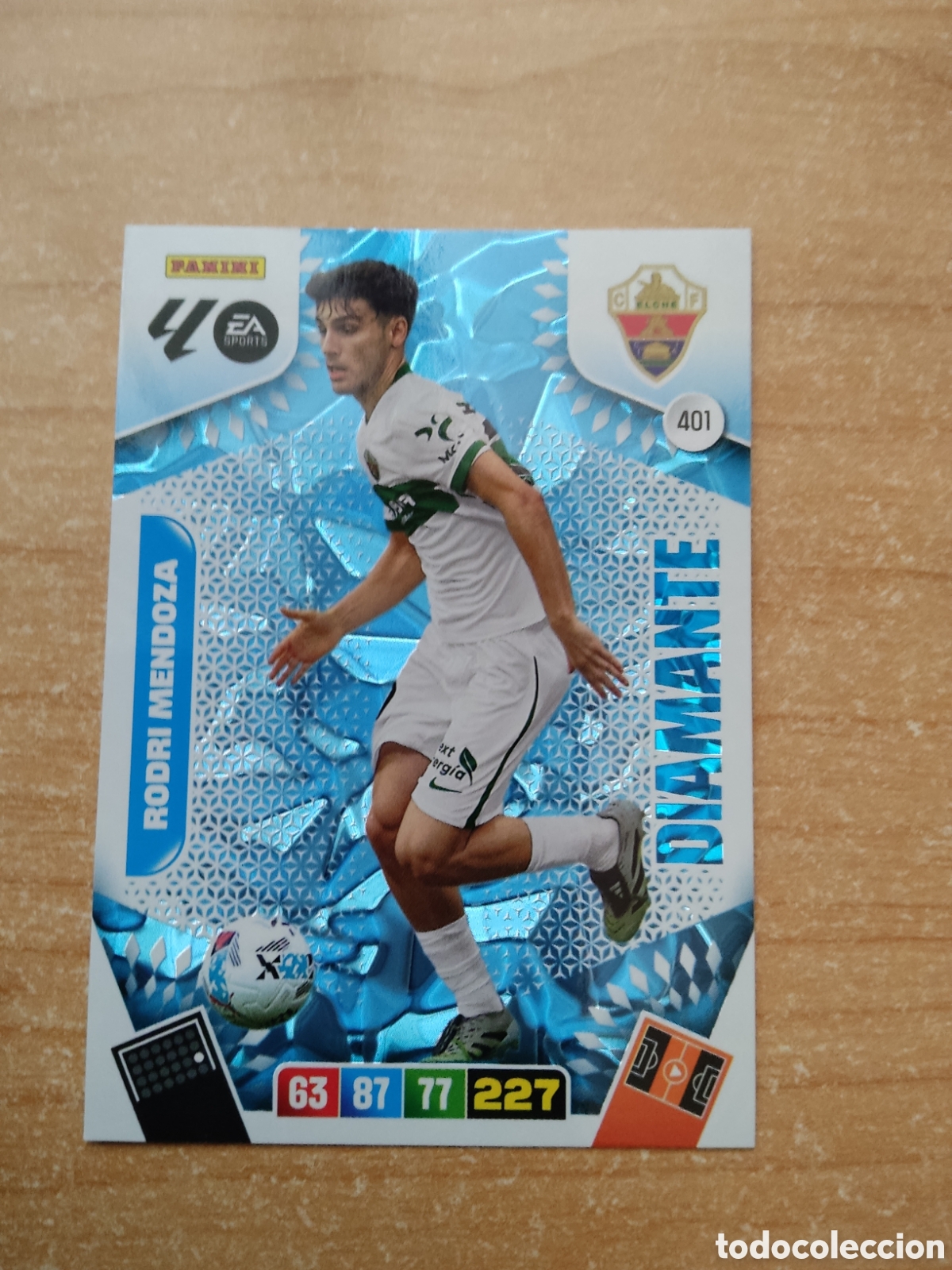 Cromos de f&uacute;tbol: 401 RODRI MENDOZA DIAMANTE ELCHE ADRENALYN XL LIGA 2025 2026