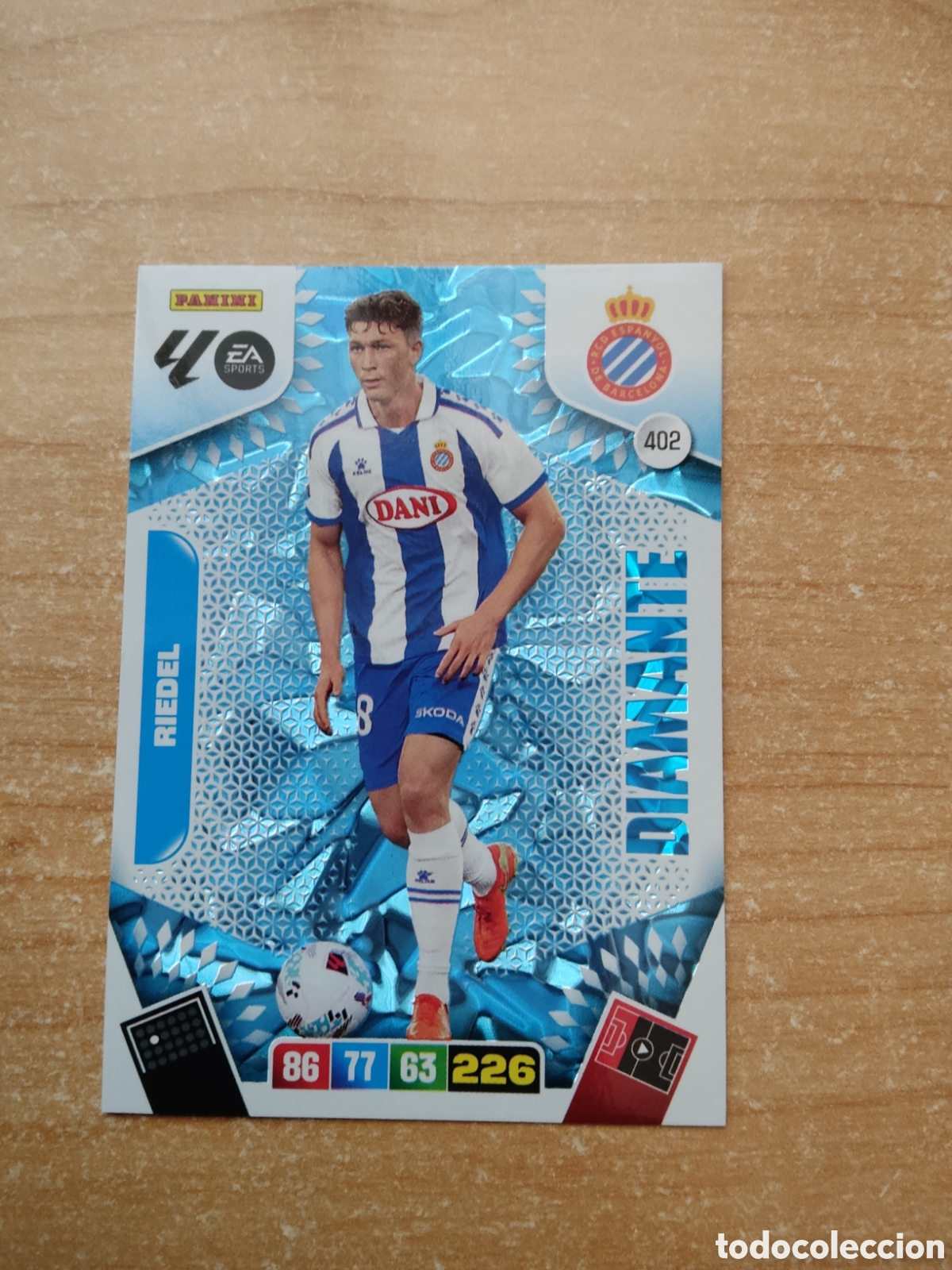 Cromos de f&uacute;tbol: 402 RIEDEL DIAMANTE ESPANYOL ADRENALYN XL LIGA 2025 2026