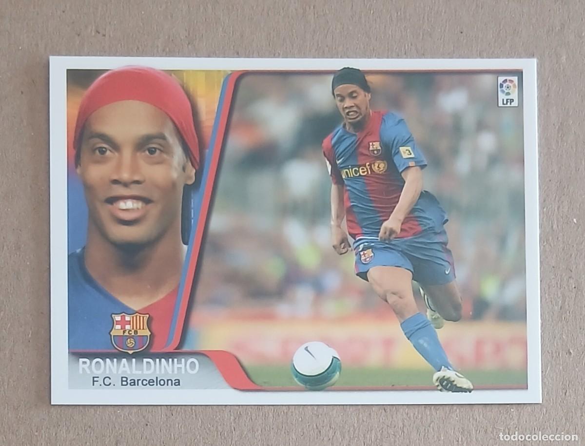 Cromos de Futebol: CROMO n&ordm; 34 RONALDINHO BARCELONA EDICIONES ESTADIO 2007-2008. Nuevo de sobre.