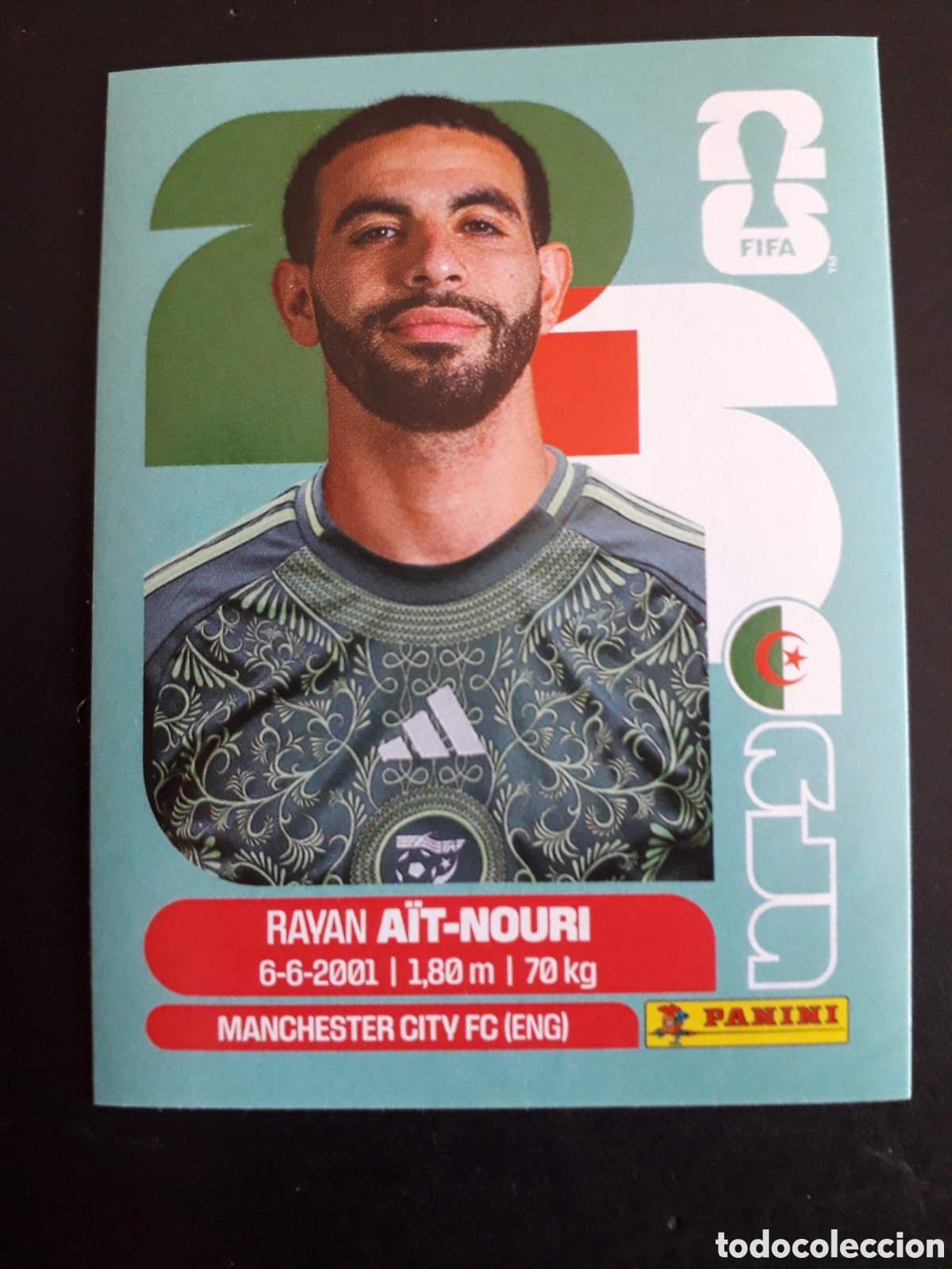 Cartes &agrave; collectionner de Football: A&Iuml;T-NOURI ARGELIA ALG 5 MUNDIAL F&Uacute;TBOL 2026 FIFA WORLD CUP PANINI SIN PEGAR PEDIDO M&Iacute;NIMO 3&euro;