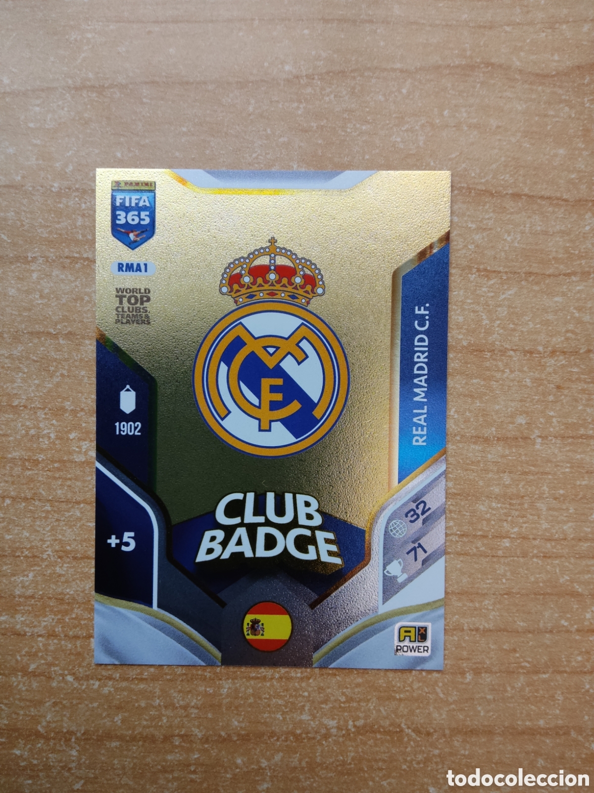 Cromos de f&uacute;tbol: RMA1 ESCUDO REAL MADRID CLUB BADGE FIFA 365 ADRENALYN 2026