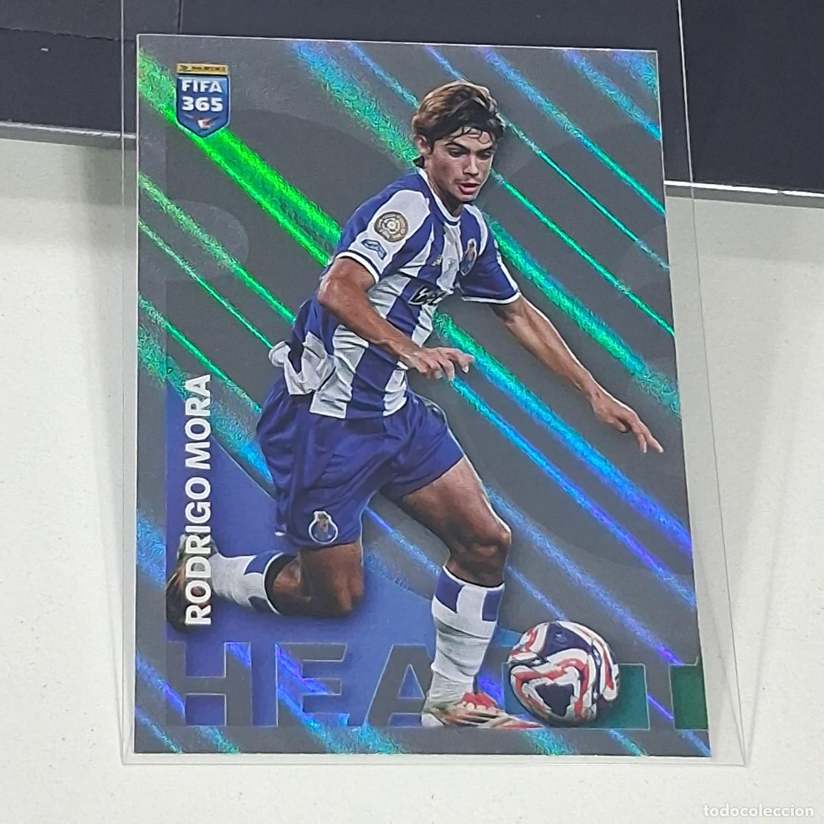 Cromos de f&uacute;tbol: B36 41 RODRIGO MORA PORTO FUTEBOL CLUBE FCP FUTBOL PANINI FIFA 365 2026 26 STICKER GOLDEN