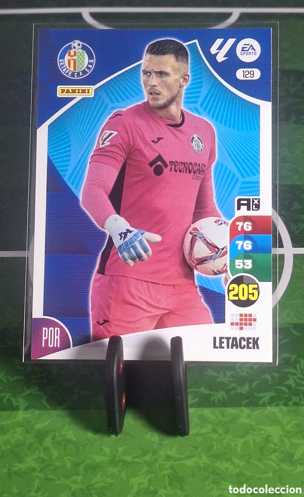 Cromos de f&uacute;tbol: LETACEK #129 AXL 2024-2025