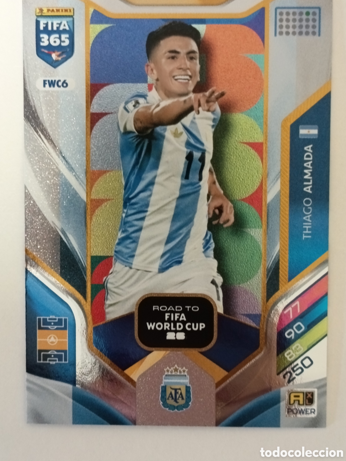 Cromos de f&uacute;tbol: FWC6 Thiago Almada adrenalyn FIFA 365 2025-2026