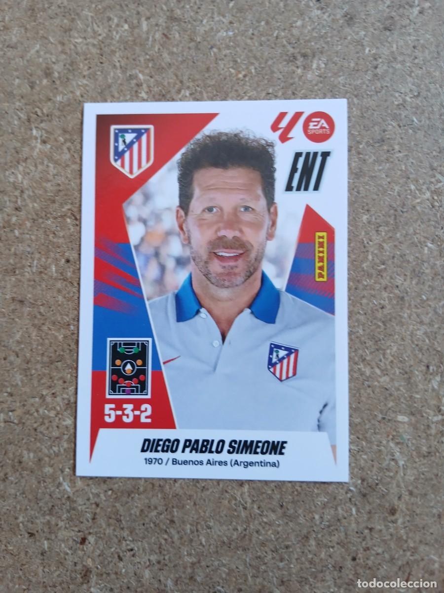 Cromos de f&uacute;tbol: ENTRENADOR DIEGO PABLO SIMEONE - ATLETICO DE MADRID N&ordm; 2 LIGA ESTE 2025 2026 - 25 26