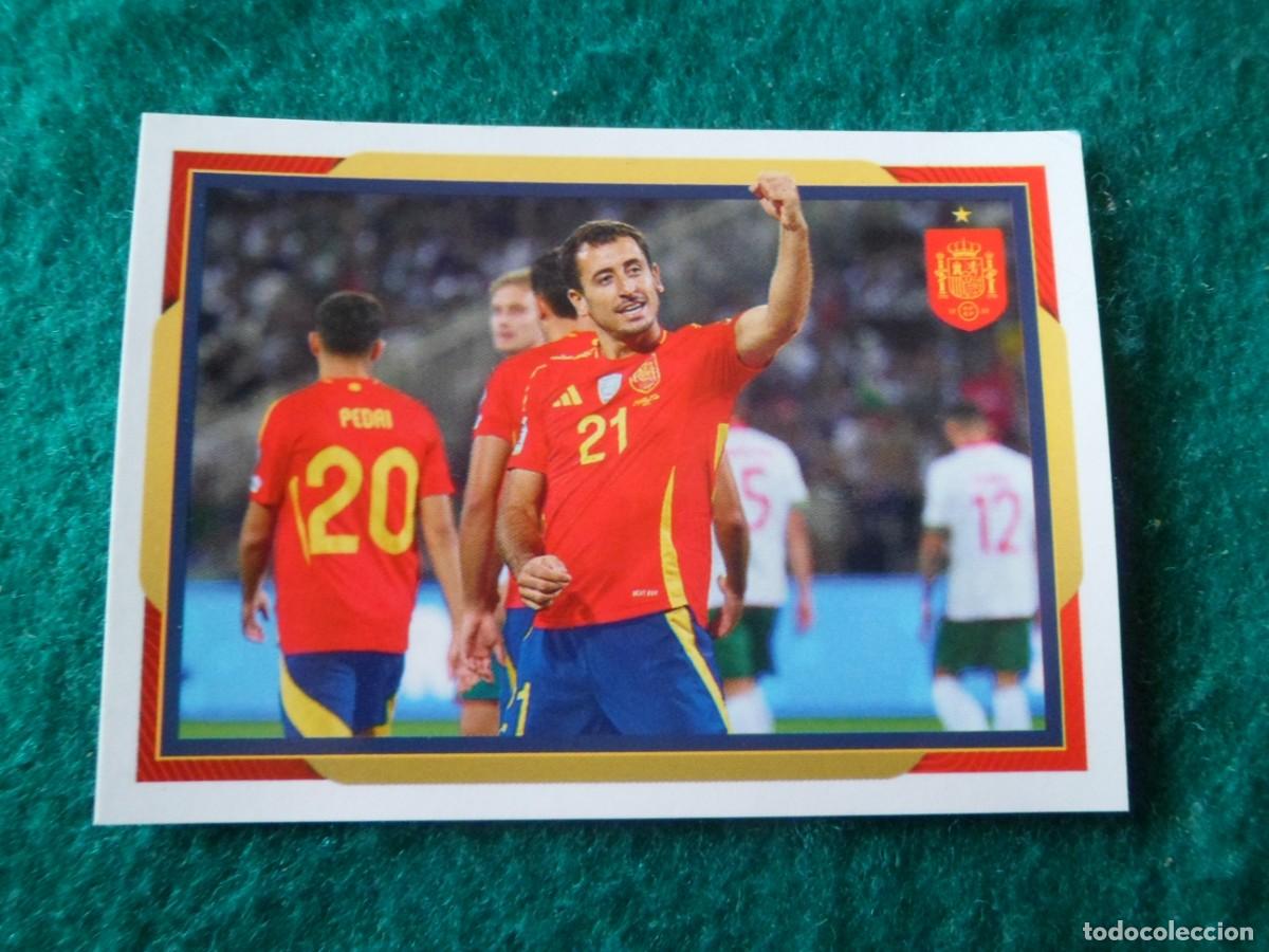 Football Stickers: CROMO ESPA&Ntilde;A 2026. CARREFOUR-PANINI. OYARZ&Aacute;BAL EN EL CAMPO. 5