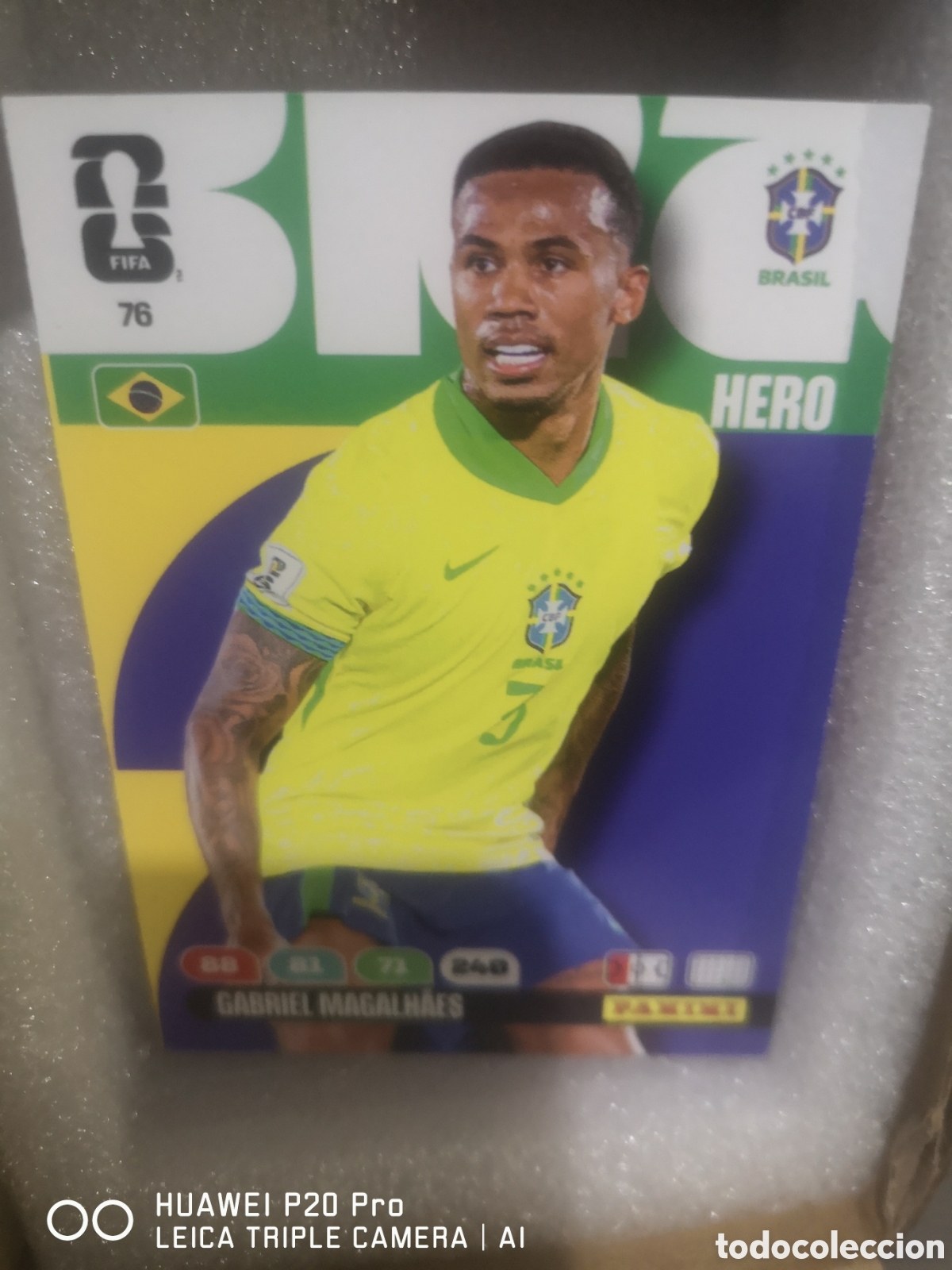 Cartes &agrave; collectionner de Football: 76 GABRIEL MAGALHAES ADRENALYN FIFA WORLD CUP 2026 BRASIL