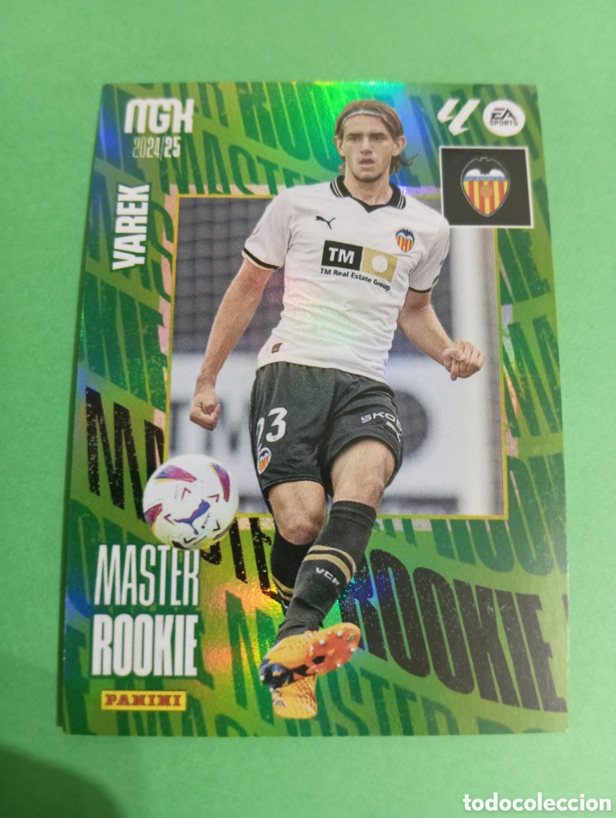 Cromos de f&uacute;tbol: Yarek Valencia MASTER ROOKIE n&deg;423 / PANINI MEGACRACKS 2024/2025