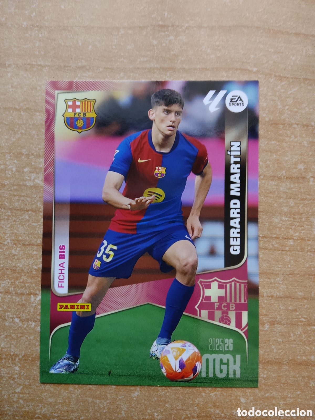 Fu&szlig;ball-Sticker: 80 BIS GERARD MARTIN BARCELONA MEGACRACKS 2025 2026