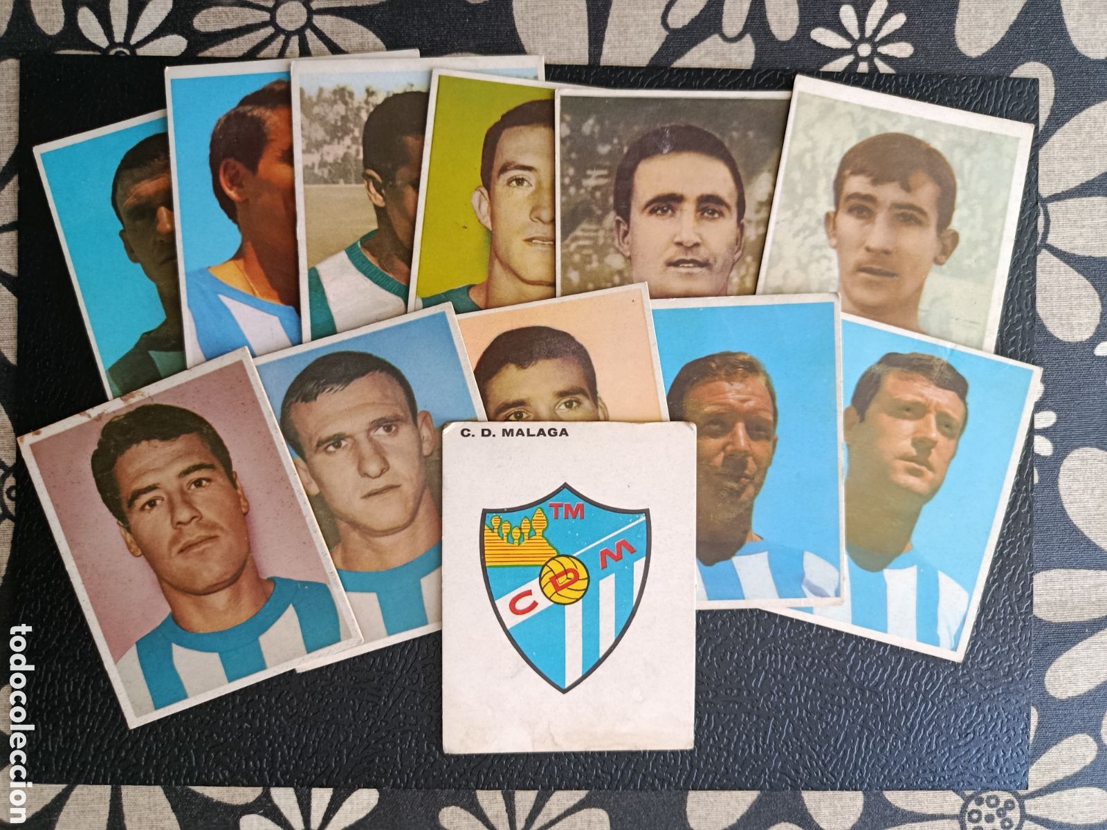Fu&szlig;ball-Sticker: CD MALAGA LOTE 12 CROMOS CAMPEONES 1968/69 ED BRUGUERA