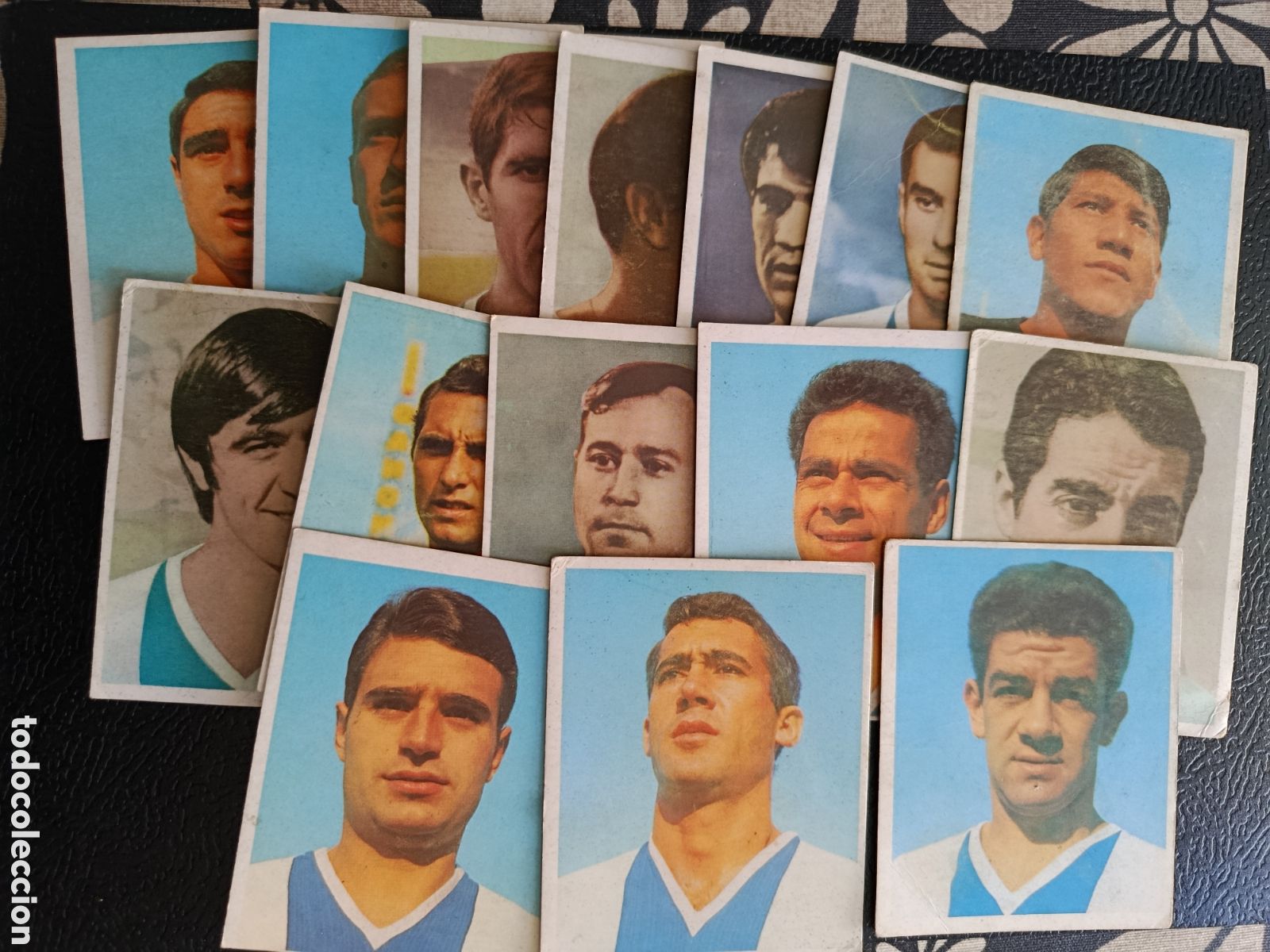 Cartes &agrave; collectionner de Football: R C D ESPA&Ntilde;OL LOTE 15 CROMOS CAMPEONES 1968/69 ED BRUGUERA