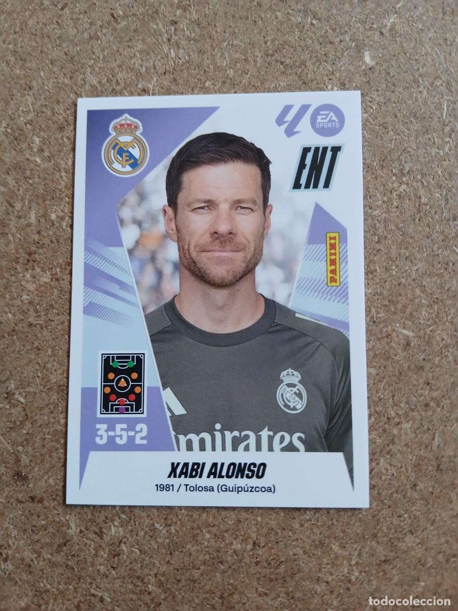 Cromos de f&uacute;tbol: ENTRENADOR XABI ALONSO - REAL MADRID CF N&ordm; 2 LIGA ESTE 2025 2026 - 25 26