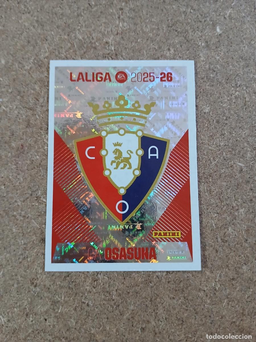 Cromos de f&uacute;tbol: ESCUDO CA OSASUNA - CA OSASUNA N&ordm; 1 LIGA ESTE 2025 2026 - 25 26