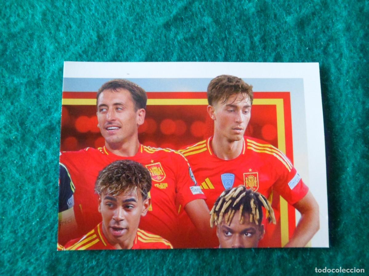 Cromos de f&uacute;tbol: CROMO ESPA&Ntilde;A 2026. CARREFOUR-PANINI. P&Oacute;STER JUGADORES SUPERIOR DERECHA. 62