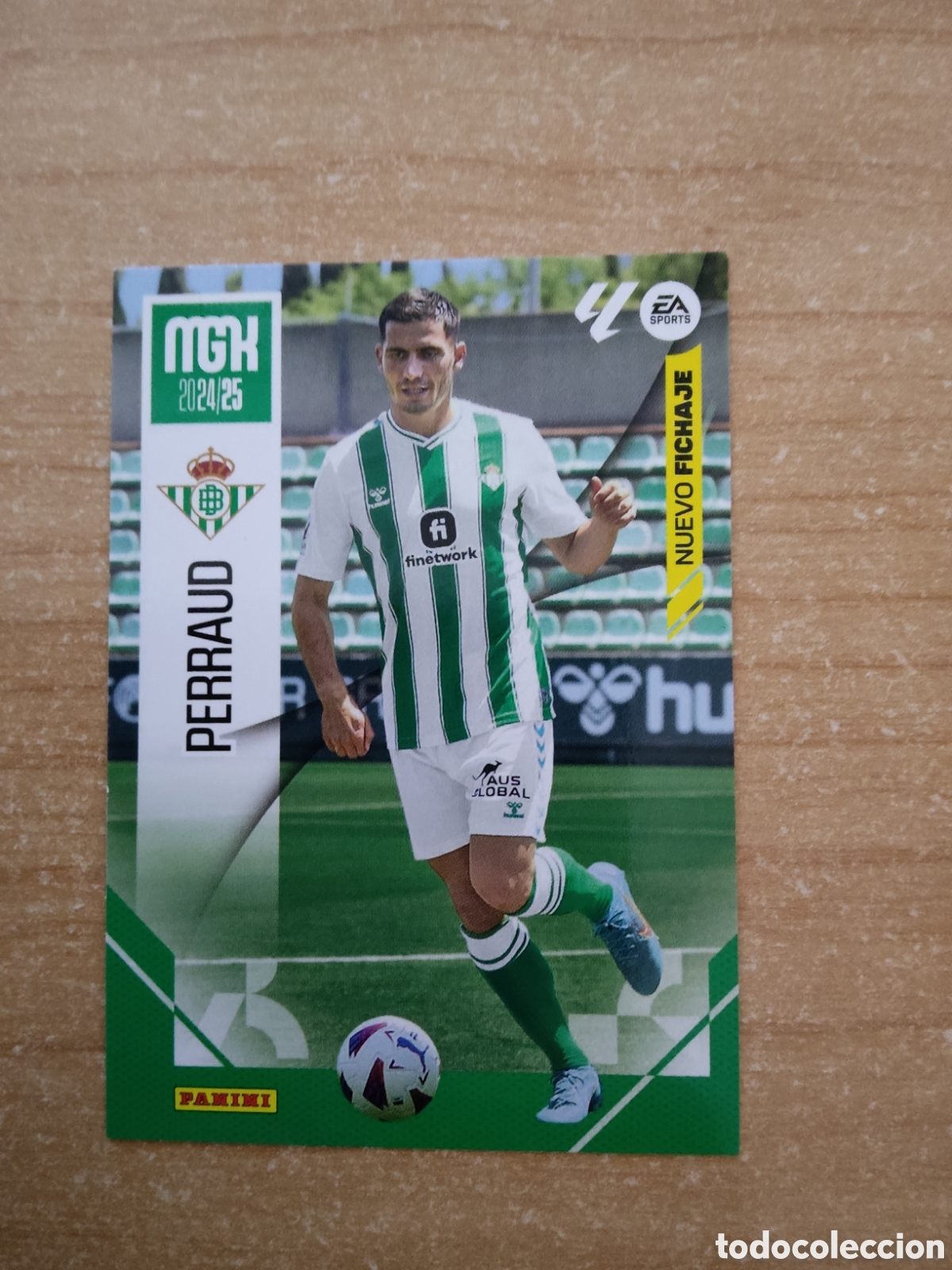 Cromos de f&uacute;tbol: 434 PERRAUD NUEVO FICHAJE REAL BETIS MEGACRACKS 2024 2025