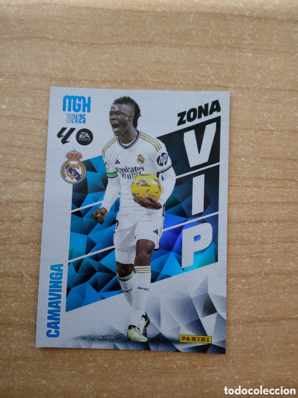 Cromos de f&uacute;tbol: 392 CAMAVINGA ZONA VIP REAL MADRID MEGACRACKS 2024 2025