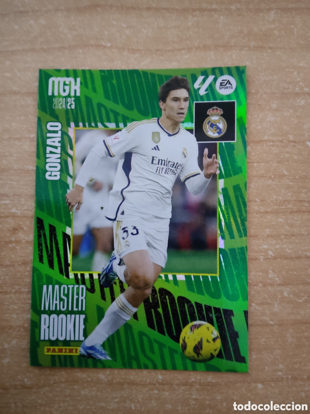 Cromos de f&uacute;tbol: 412 GONZALO MASTER ROOKIE REAL MADRID MEGACRACKS 2024 2025