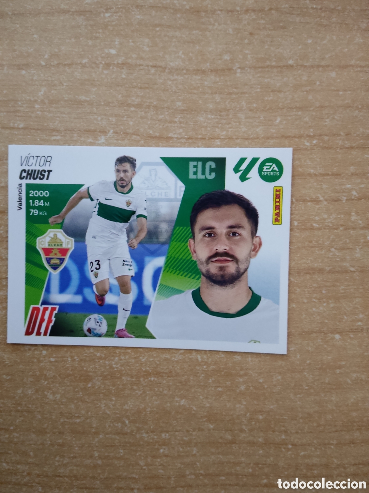 Cromos de f&uacute;tbol: 25 VICTOR CHUST ULTIMO FICHAJE ELCHE LIGA ESTE 2025 2026