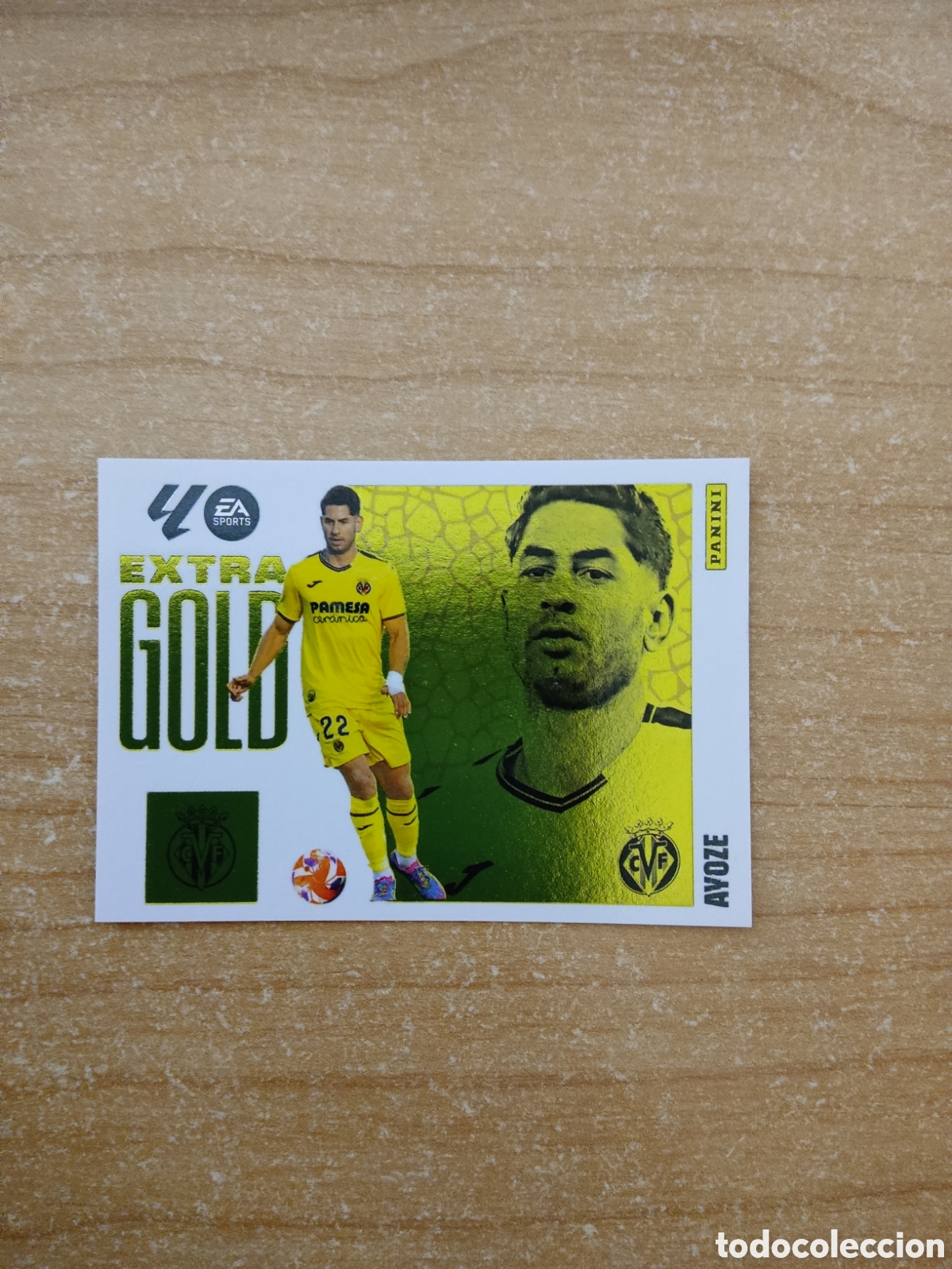Cromos de f&uacute;tbol: AYOZE PEREZ EXTRA GOLD VILLARREAL LIGA ESTE 2025 2026