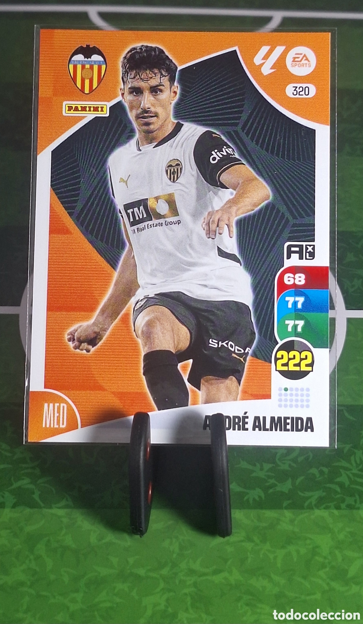 Cromos de f&uacute;tbol: ANDRE ALMEIDA #320 AXL 2024-2025