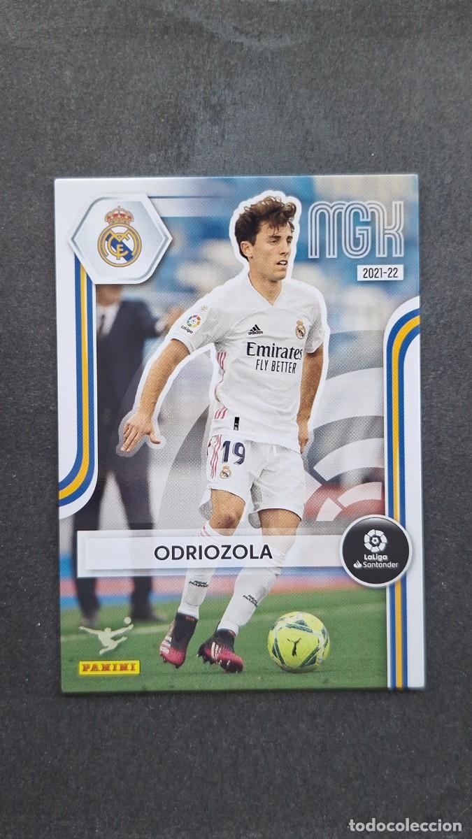 Cromos de f&uacute;tbol: L1 ODRIOZOLA REAL MADRID 221 PANINI MEGACRACKS 2021 2022 21 22