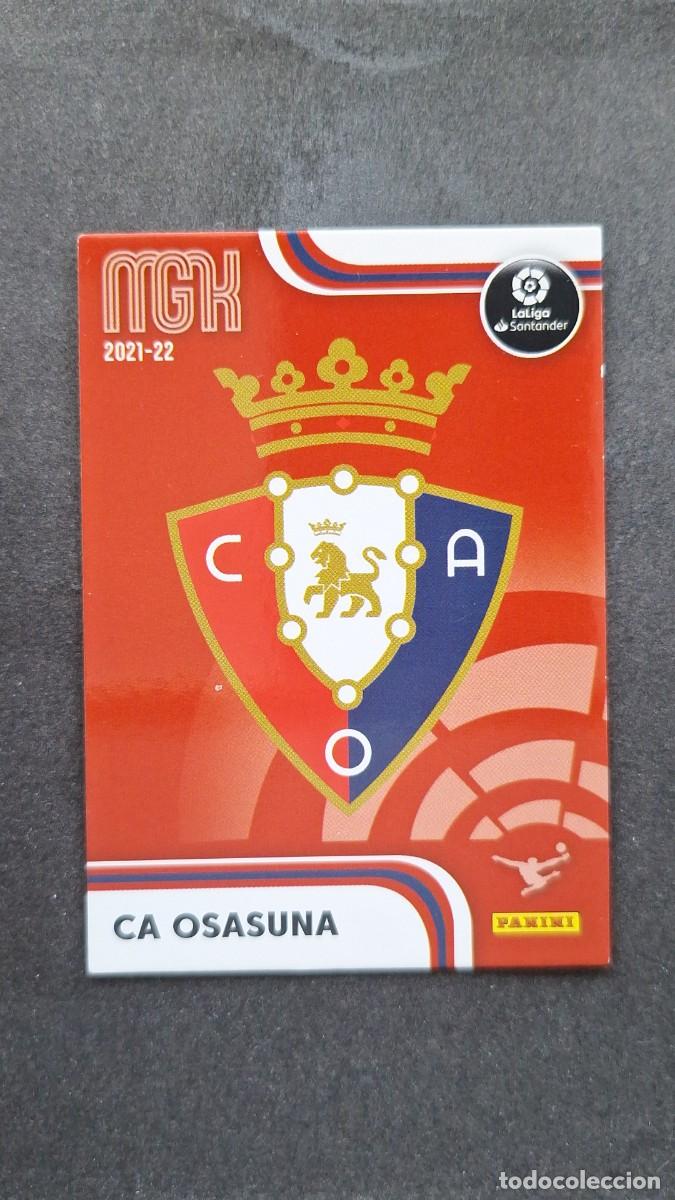Cromos de f&uacute;tbol: L1 ESCUDO C. A. OSASUNA 253 PANINI MEGACRACKS 2021 2022 21 22