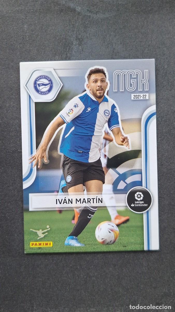 Cromos de f&uacute;tbol: L1 IVAN MARTIN DEPORTIVO ALAVES 11 PANINI MEGACRACKS 2021 2022 21 22