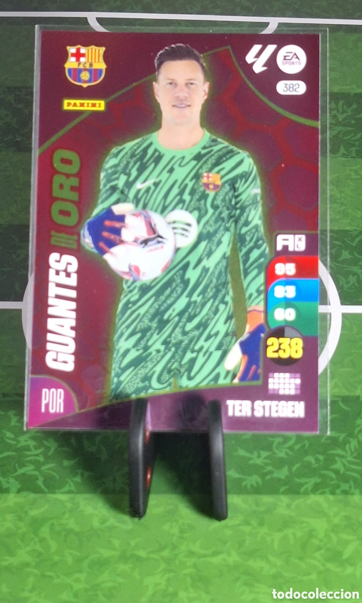 Cromos de f&uacute;tbol: TER STEGEN GUANTES DE ORO #382 AXL 2024-2025
