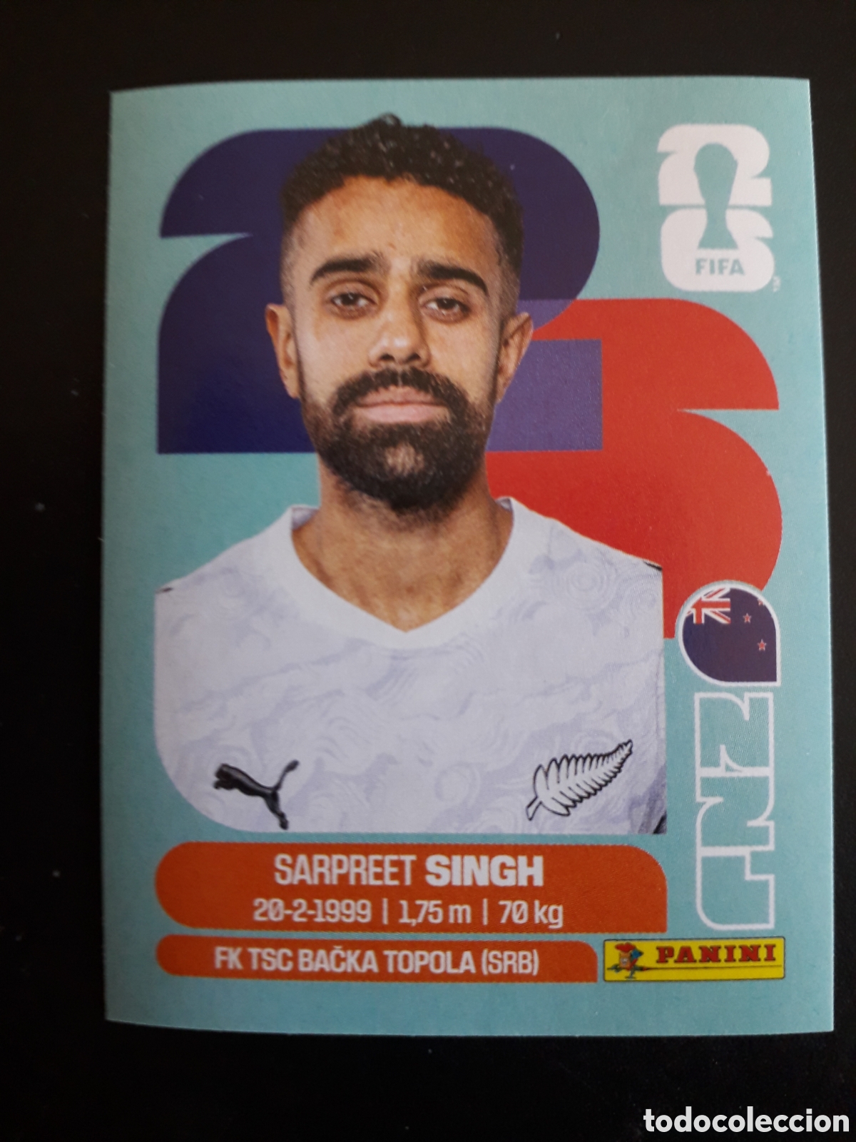 Cromos de f&uacute;tbol: SINGH NUEVA ZELANDA NZL 11 MUNDIAL F&Uacute;TBOL 2026 FIFA WORLD CUP PANINI SIN PEGAR PEDIDO M&Iacute;NIMO 3&euro;