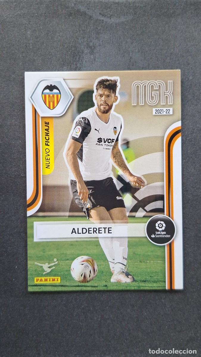 Cromos de f&uacute;tbol: L1 ALDERETE VALENCIA C. F. NUEVO FICHAJE 444 PANINI MEGACRACKS 2021 2022 21 22