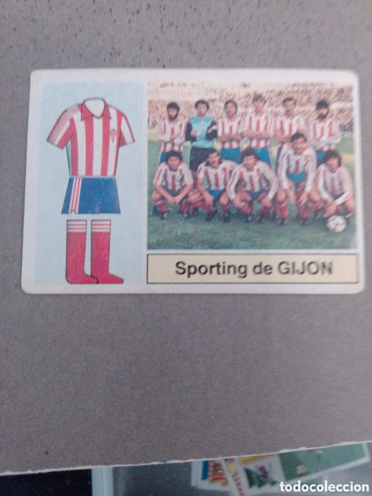 Fu&szlig;ball-Sticker: SPORTING DE GIJON EQUIPO 1982-83 ESTE SIN PEGAR